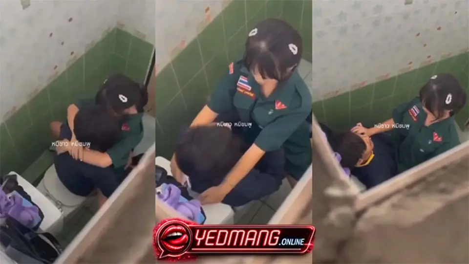 คลิปหลุดเนตรนารีแอบมาเย็ดกันในห้องน้ำตอนพักเที่ยง ขย่มควยที่ชักโครก